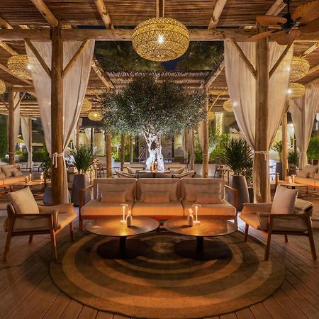 Sofitel Dubai Palm Apartments Buitenkant foto The interior of the restaurant